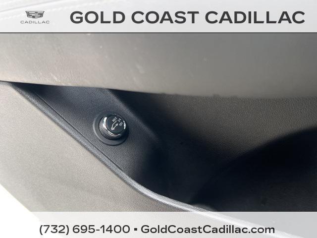 used 2022 Cadillac XT5 car, priced at $31,270