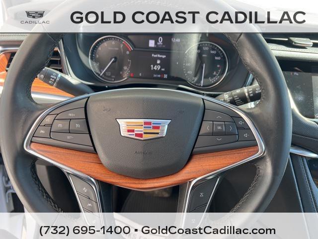 used 2022 Cadillac XT5 car, priced at $34,590