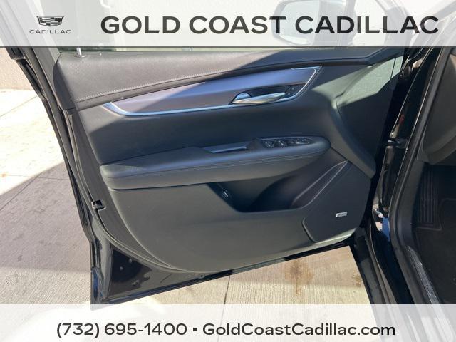 used 2022 Cadillac XT5 car, priced at $25,480