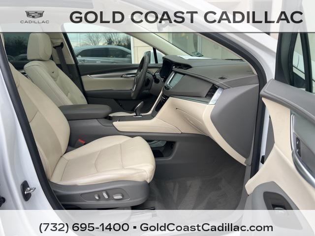 used 2018 Cadillac XT5 car, priced at $15,750