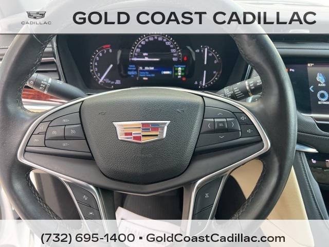 used 2017 Cadillac XT5 car, priced at $14,490