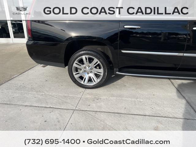 used 2020 Cadillac Escalade ESV car, priced at $38,440