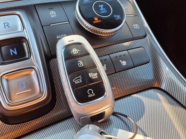 used 2023 Hyundai Santa Fe car, priced at $22,995