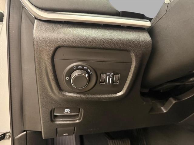 used 2024 Jeep Grand Cherokee L car, priced at $35,273