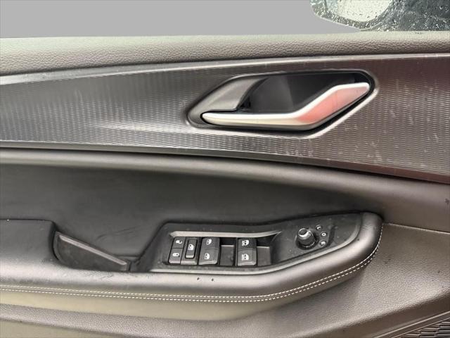 used 2024 Jeep Grand Cherokee L car, priced at $35,273