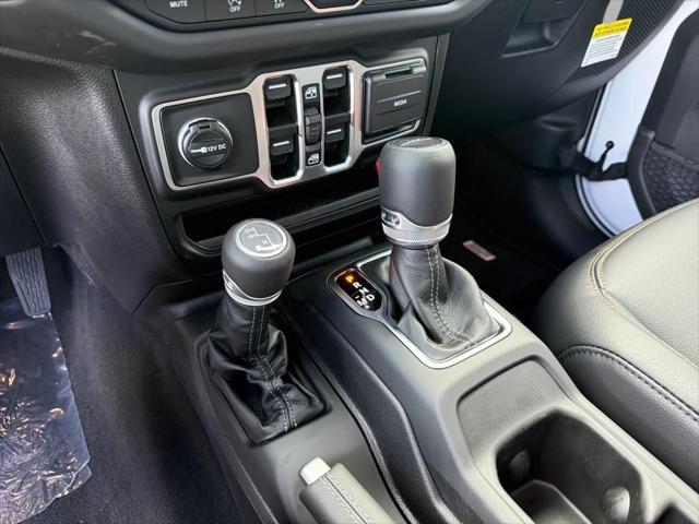 new 2025 Jeep Gladiator car, priced at $41,410