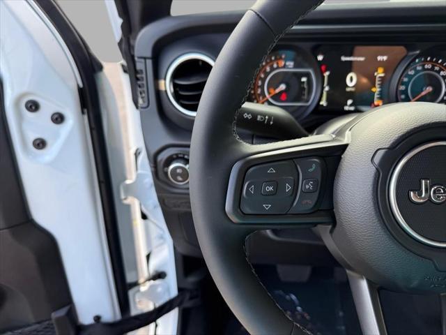 new 2025 Jeep Gladiator car, priced at $41,410