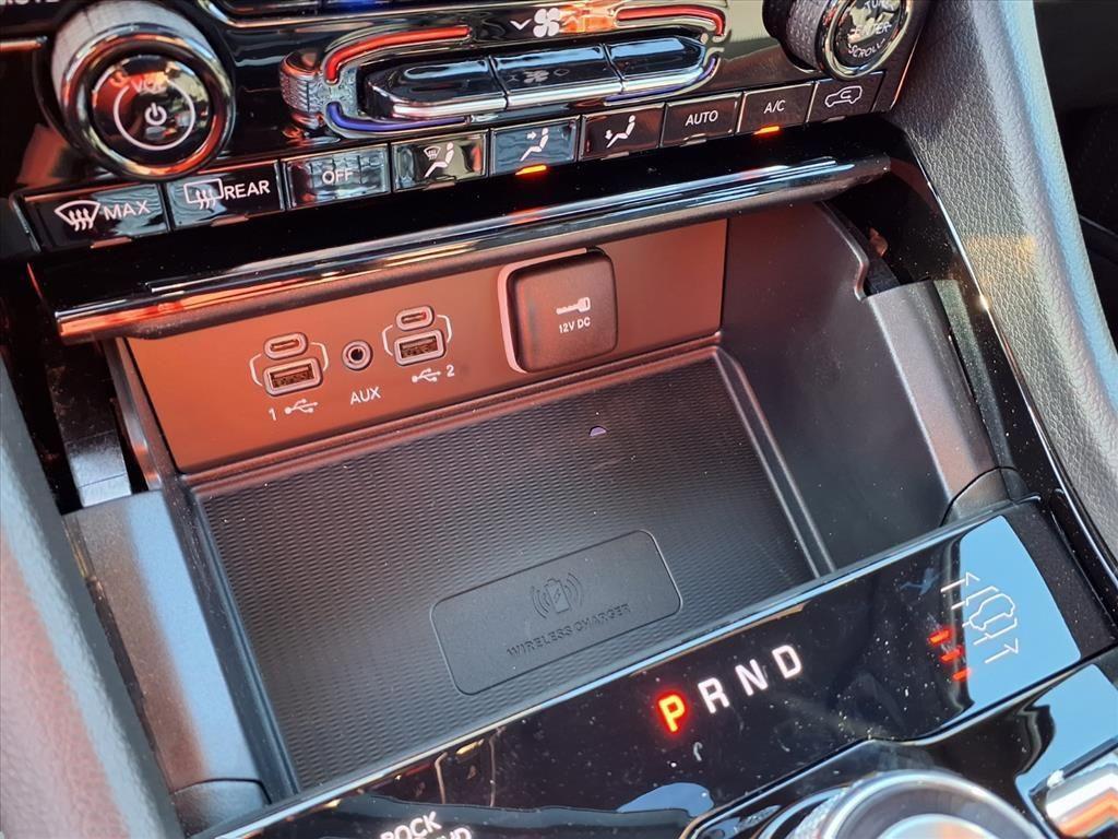 new 2025 Jeep Grand Cherokee L car, priced at $58,359