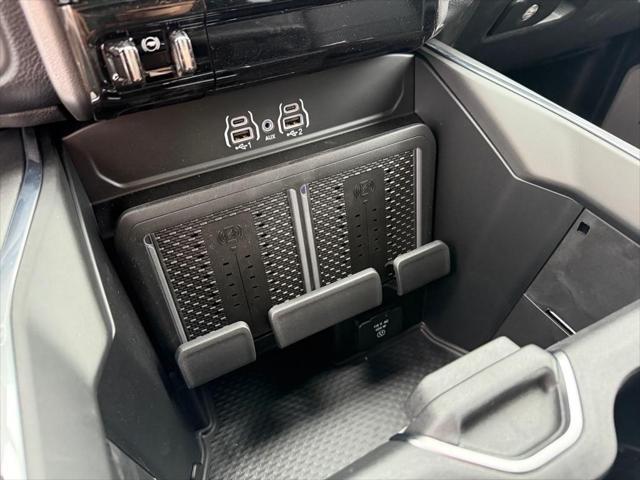 new 2025 Ram 2500 car, priced at $82,900