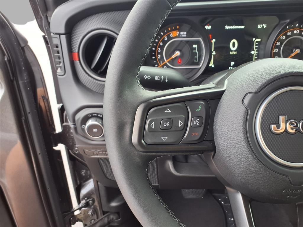 new 2025 Jeep Wrangler car, priced at $52,996