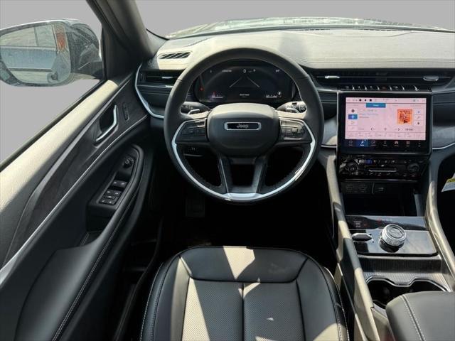 new 2025 Jeep Grand Cherokee car, priced at $50,168