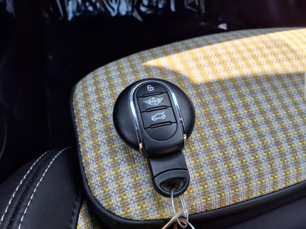 used 2023 MINI Hardtop car, priced at $25,950