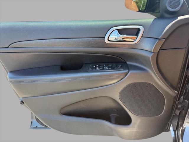 used 2017 Jeep Grand Cherokee car, priced at $15,531