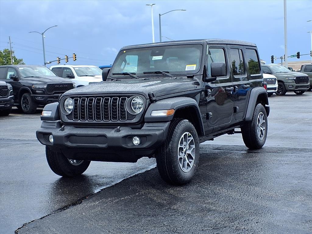 new 2025 Jeep Wrangler car, priced at $45,097