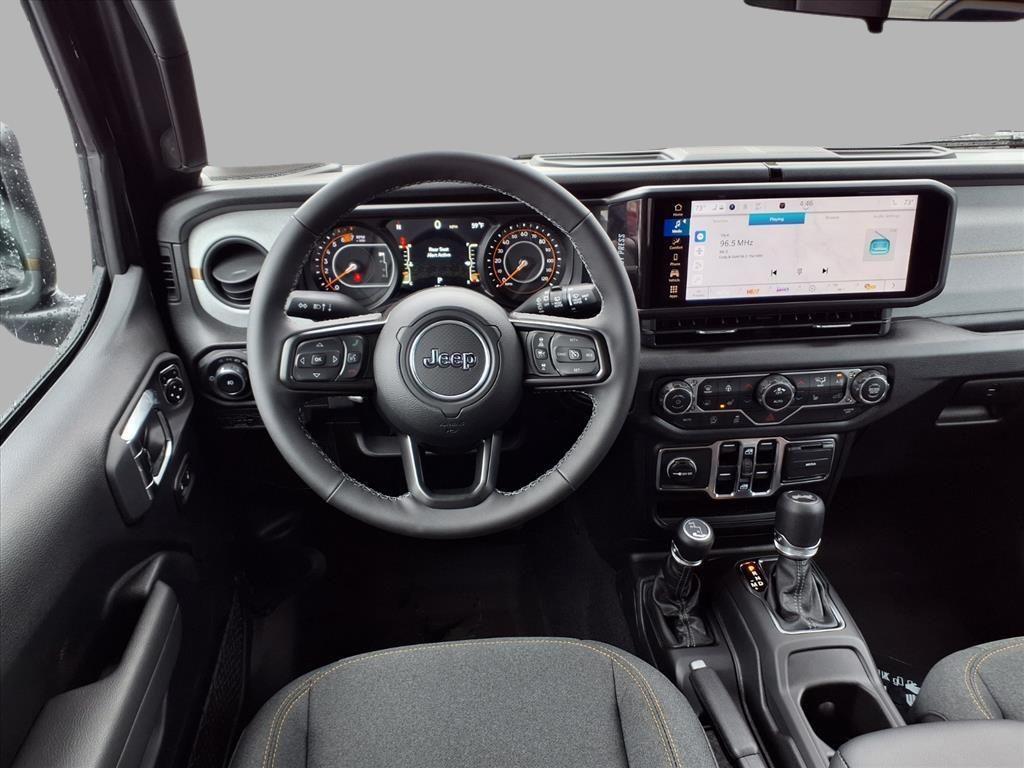 new 2025 Jeep Wrangler car, priced at $45,097