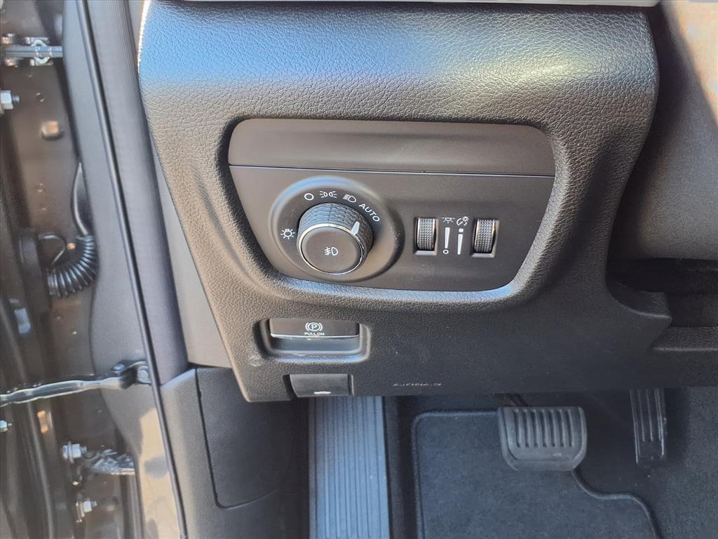 new 2025 Jeep Grand Cherokee L car, priced at $49,859