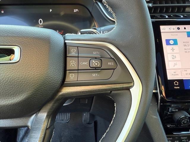 new 2025 Jeep Grand Cherokee car, priced at $46,800