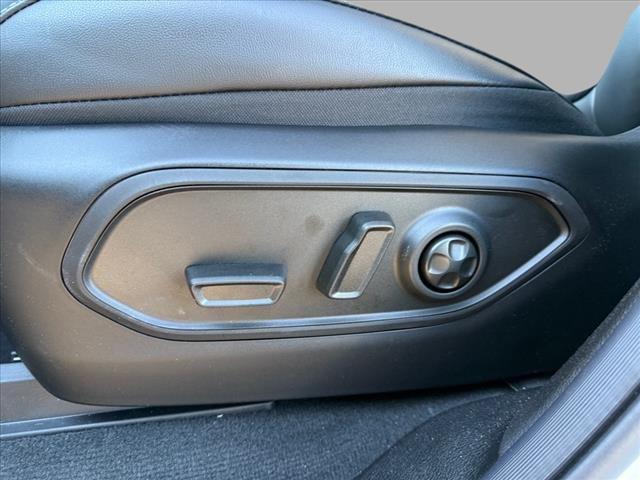 new 2025 Jeep Grand Cherokee car, priced at $46,800
