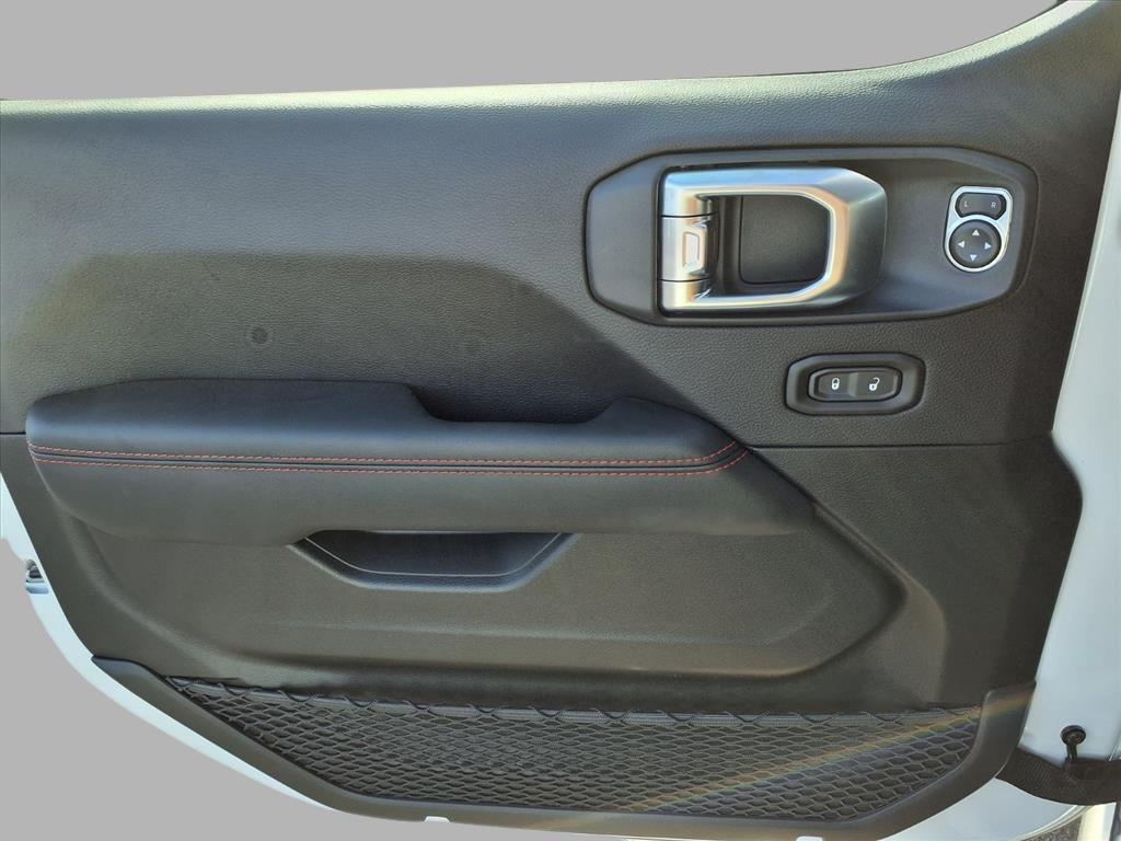 new 2026 Jeep Wrangler car, priced at $62,944