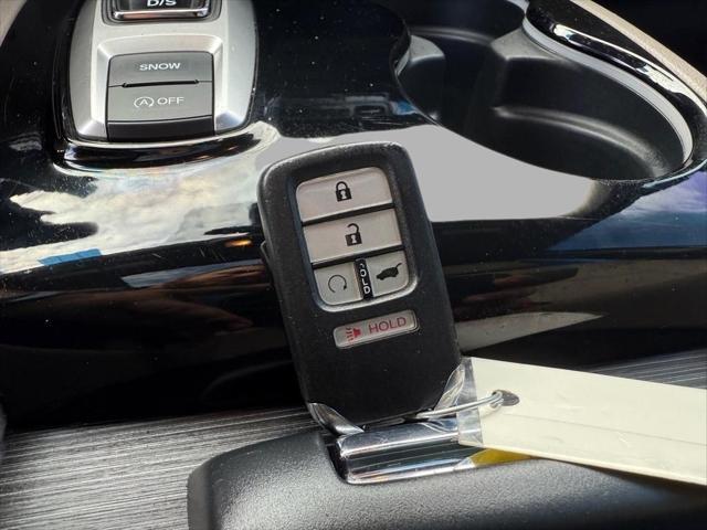 used 2021 Honda Pilot car, priced at $28,647