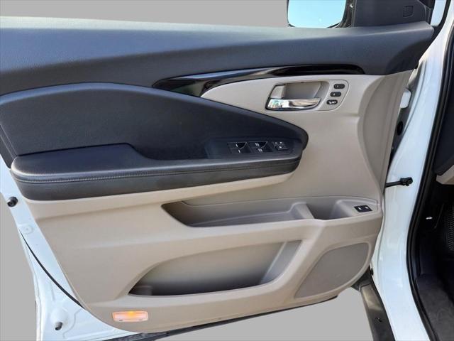 used 2021 Honda Pilot car, priced at $28,647