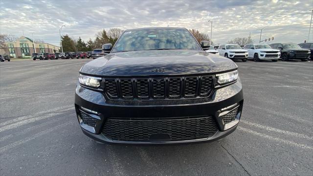 new 2025 Jeep Grand Cherokee car, priced at $51,955