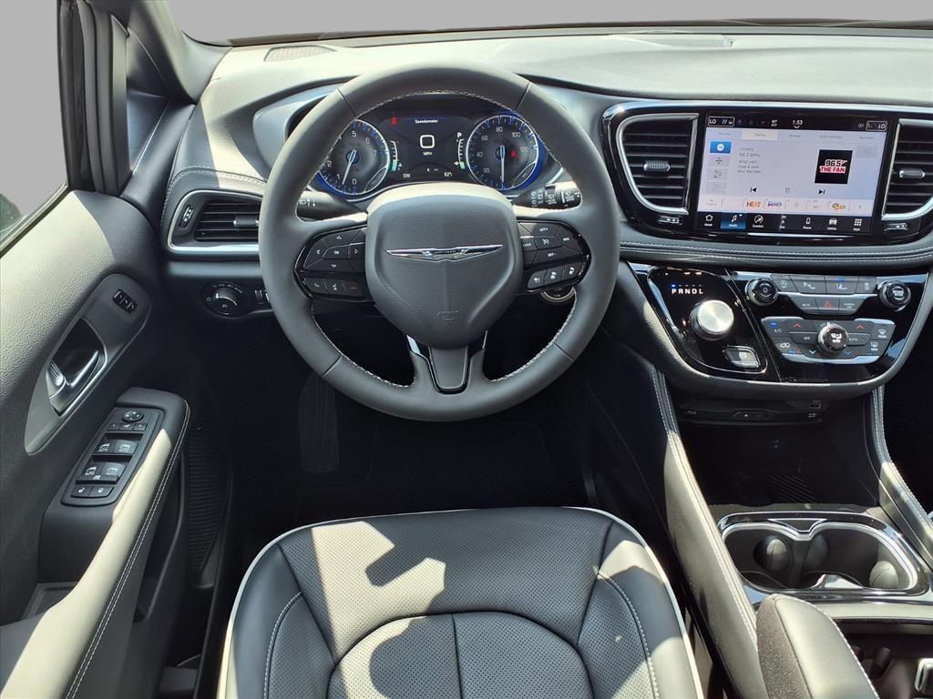 new 2026 Chrysler Pacifica car, priced at $46,075