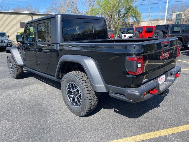 new 2024 Jeep Gladiator car, priced at $44,236