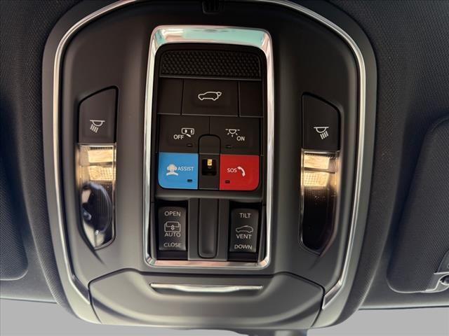 new 2025 Jeep Grand Cherokee L car, priced at $40,900
