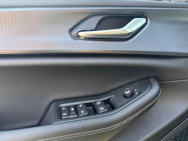 new 2025 Jeep Grand Cherokee L car, priced at $40,900