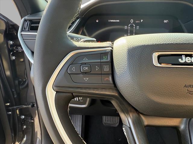 new 2025 Jeep Grand Cherokee L car, priced at $40,900