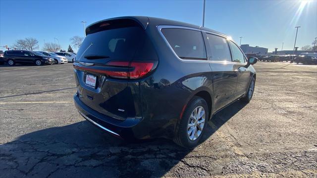 new 2025 Chrysler Pacifica car, priced at $48,660