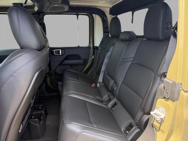 new 2025 Jeep Gladiator car, priced at $41,150
