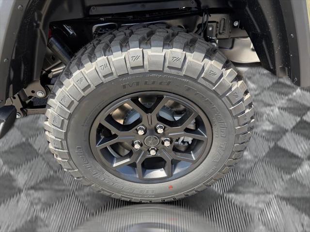 new 2025 Jeep Gladiator car, priced at $41,150