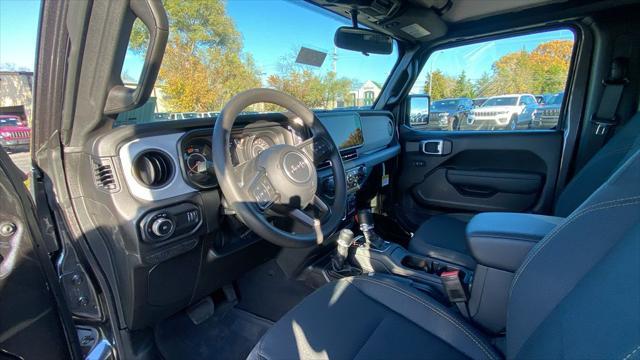 new 2025 Jeep Wrangler car, priced at $39,475