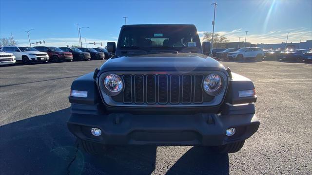 new 2025 Jeep Wrangler car, priced at $39,475