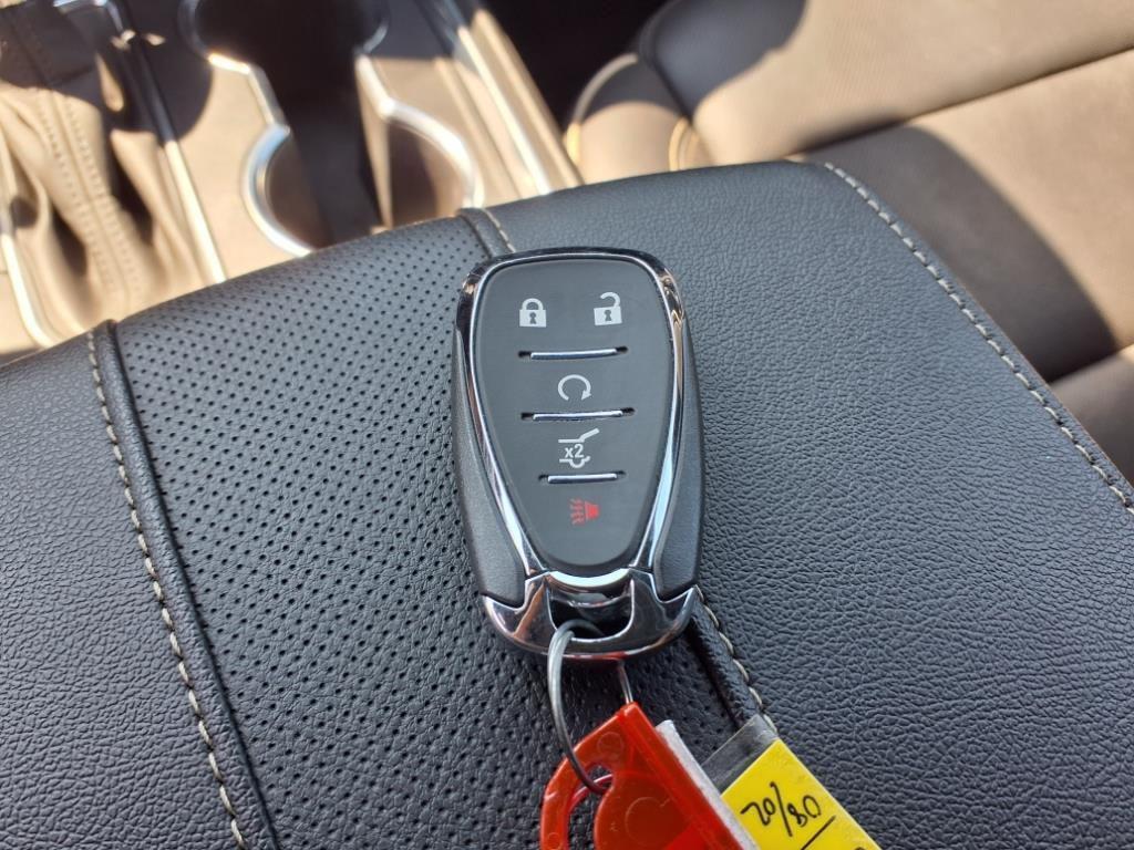 used 2022 Chevrolet Traverse car, priced at $34,550