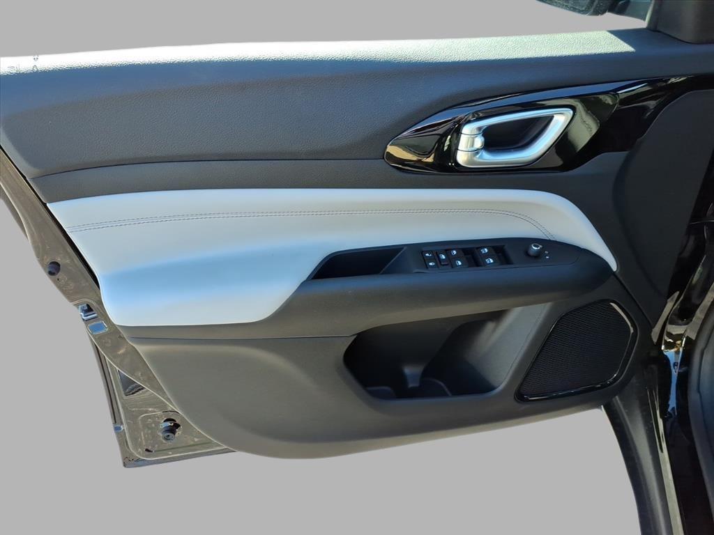 new 2026 Jeep Compass car, priced at $29,126