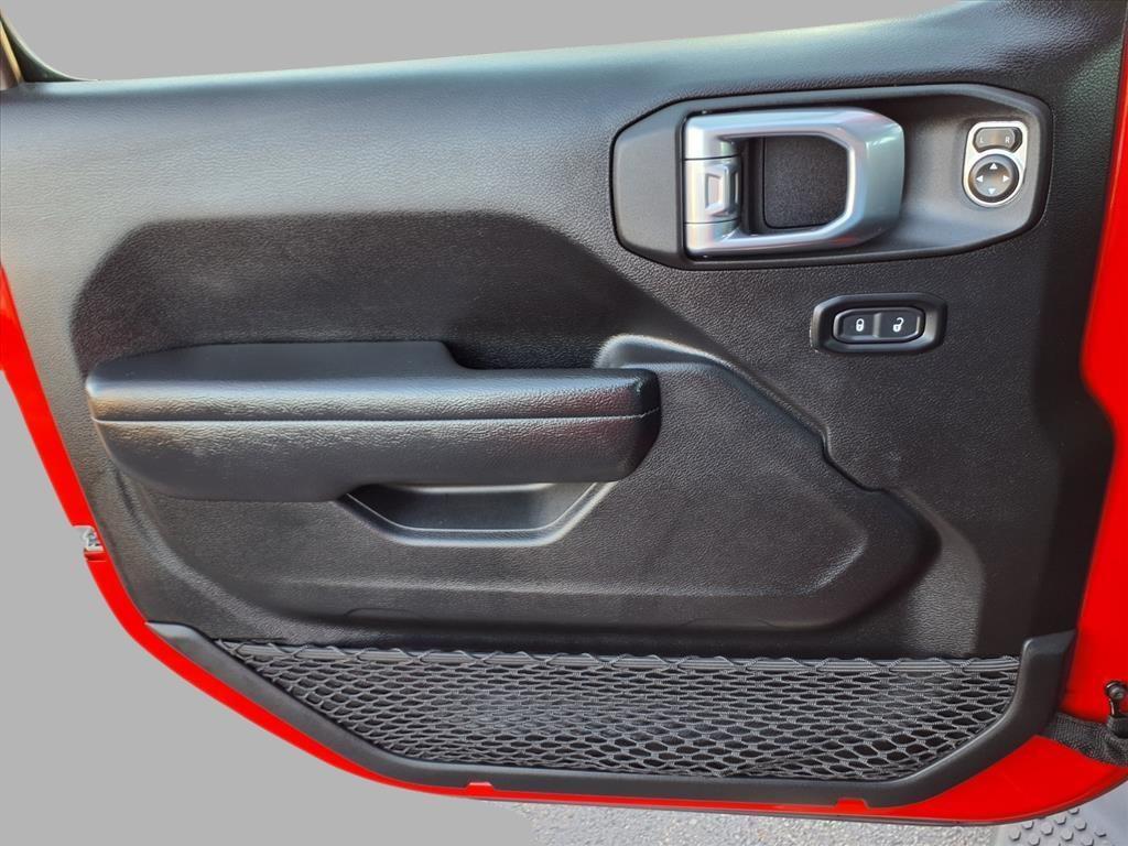 used 2022 Jeep Wrangler Unlimited car, priced at $31,495