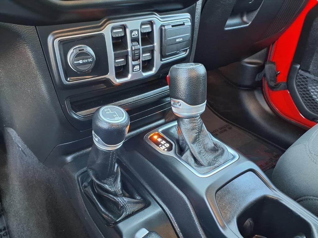 used 2022 Jeep Wrangler Unlimited car, priced at $31,495