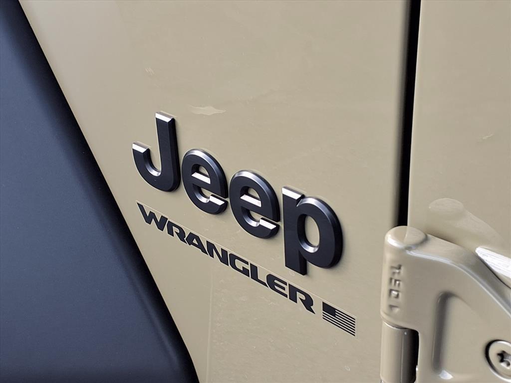used 2025 Jeep Wrangler car, priced at $42,524