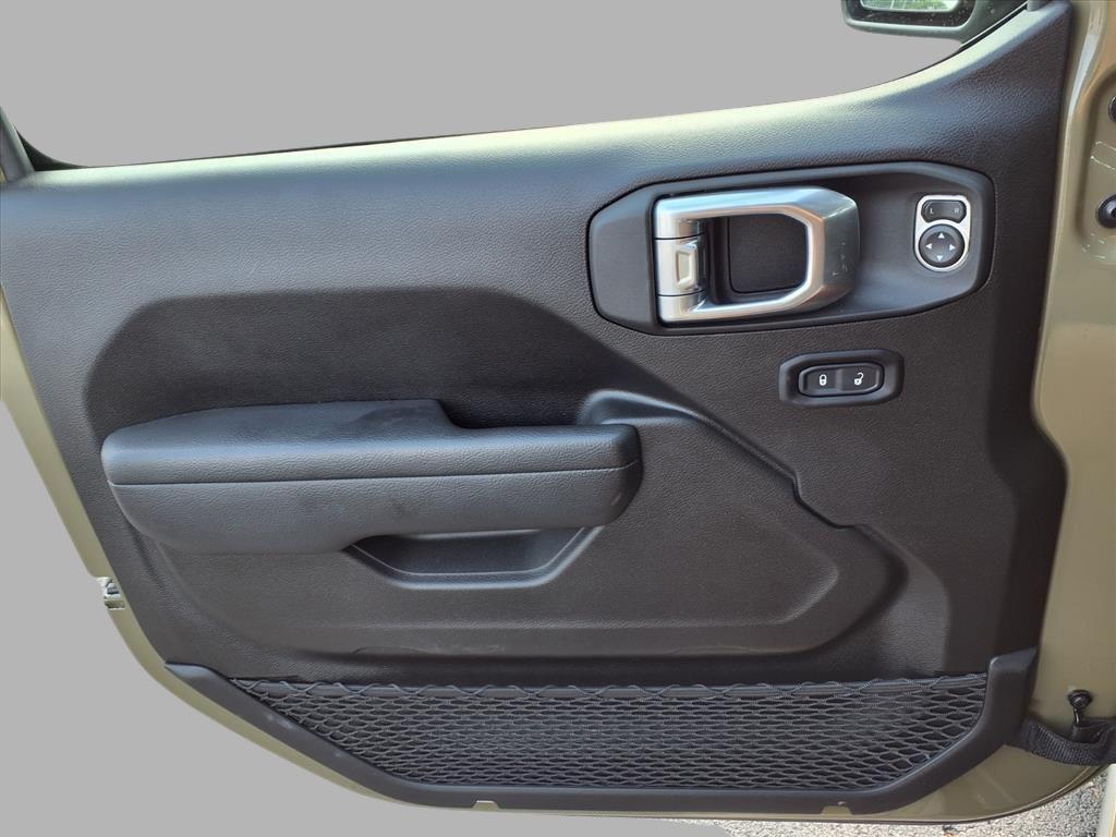 used 2025 Jeep Wrangler car, priced at $42,524