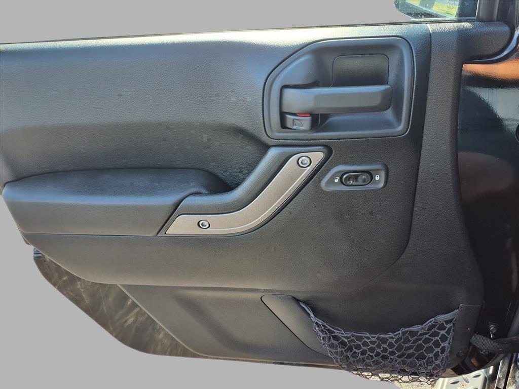 used 2014 Jeep Wrangler Unlimited car, priced at $19,341