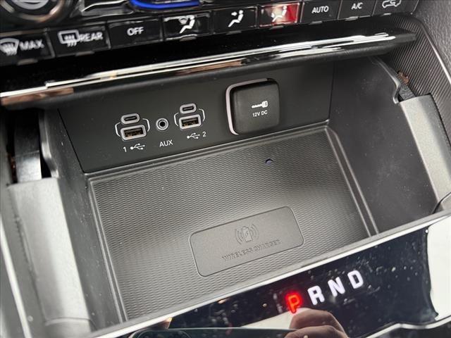 new 2025 Jeep Grand Cherokee car, priced at $37,500