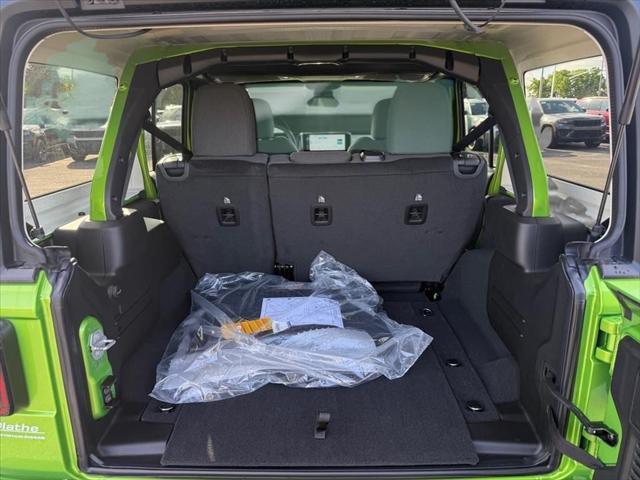 new 2025 Jeep Wrangler car, priced at $60,995