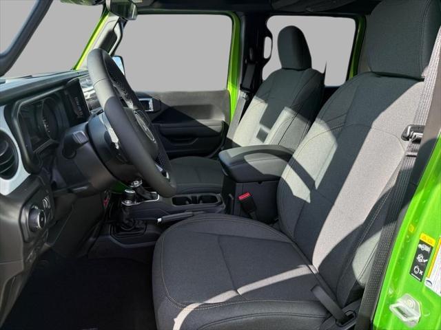 new 2025 Jeep Wrangler car, priced at $60,995