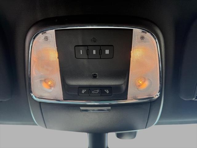used 2019 Jeep Grand Cherokee car, priced at $25,400