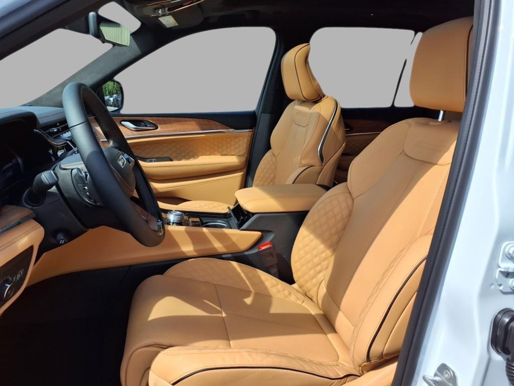 new 2025 Jeep Grand Cherokee car, priced at $60,760