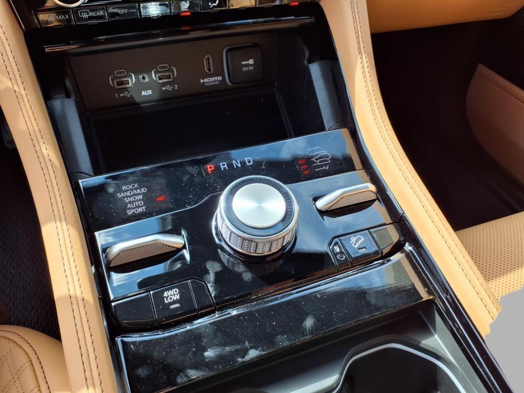 new 2025 Jeep Grand Cherokee car, priced at $60,760