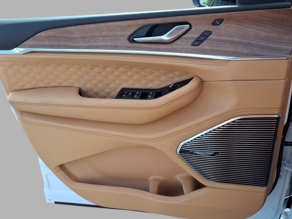 new 2025 Jeep Grand Cherokee car, priced at $60,760